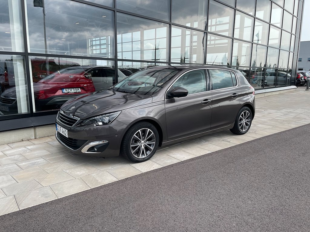 Peugeot 308 1.6 BlueHDI FAP 120hk Allure, V-hjul. Pano, BK 