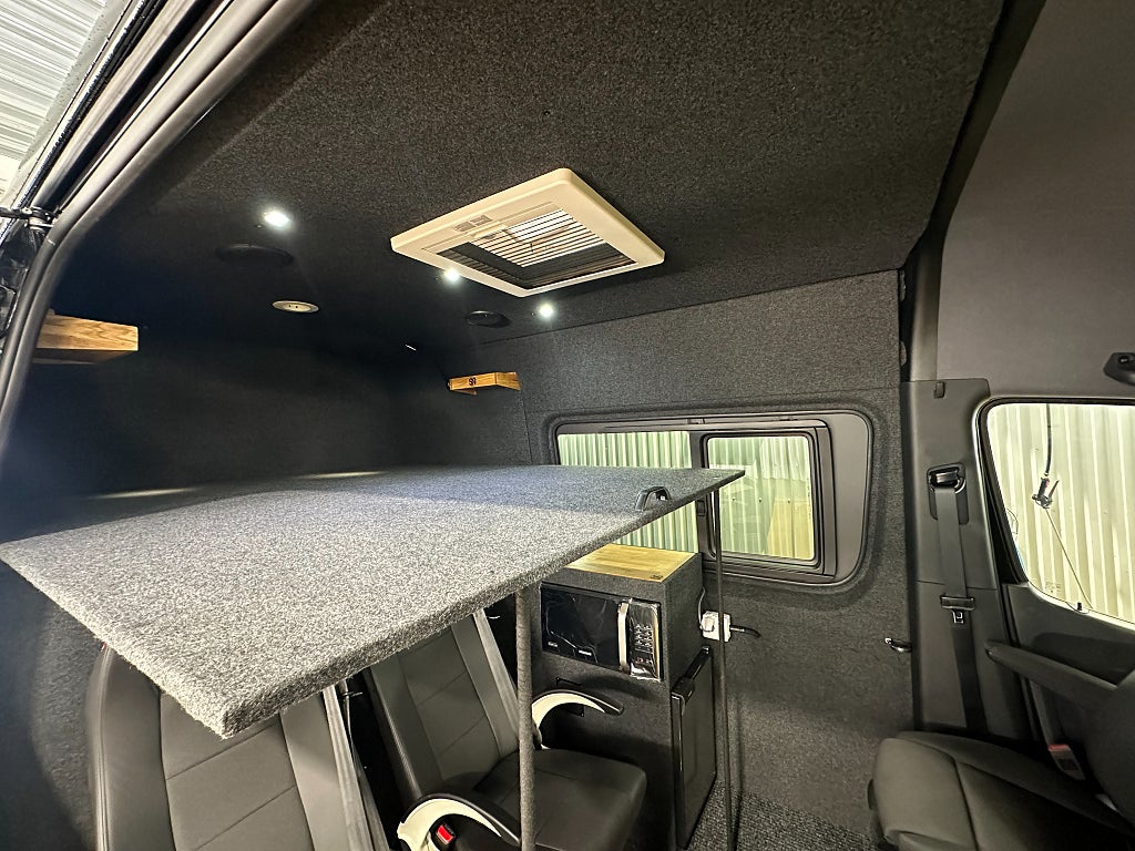 Mercedes-Benz Sprinter 319  CDI A4 Crossbuss SN Byggnation - bild 4