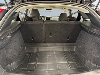 Volvo V40 D2 Geartronic Business S&V/Dvärm/Drag/Psens – bild 12