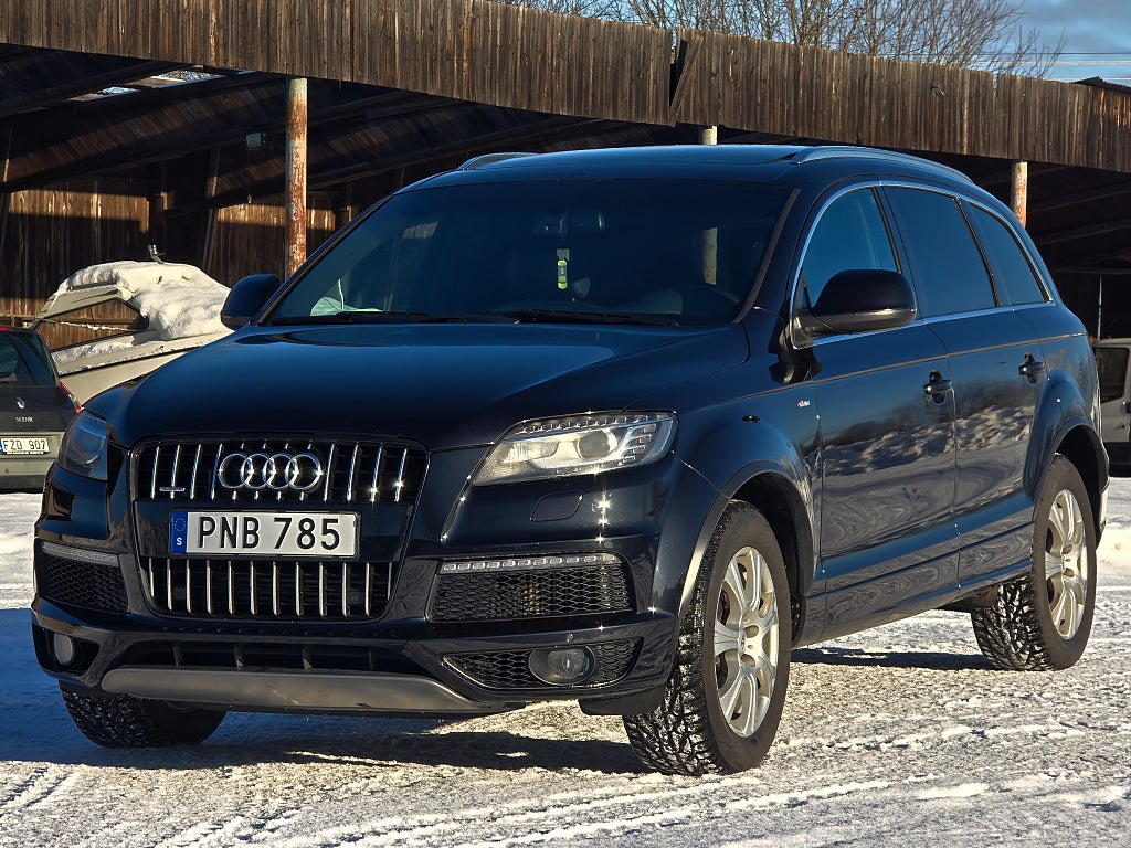 Audi Q7 3.0 TDI V6 Quattro 7-SITS S-Line Panorama Dieselvärmare