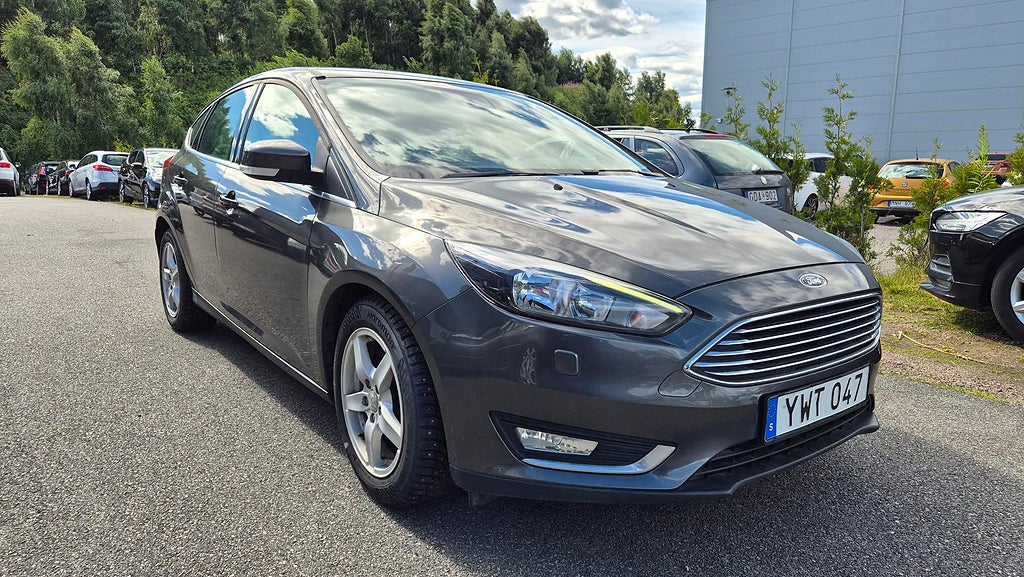 Ford Focus 1.0 EcoBoost Titanium EU6 Ny kamrem/service 