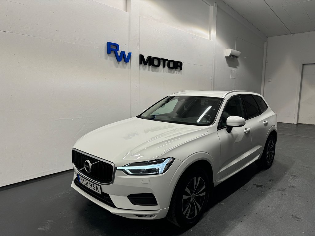 Volvo XC60 B4 AWD Momentum VOC D-värm Dragkrok B-kam (Moms)