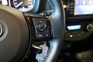 Halvkombi Toyota Yaris 19 av 20