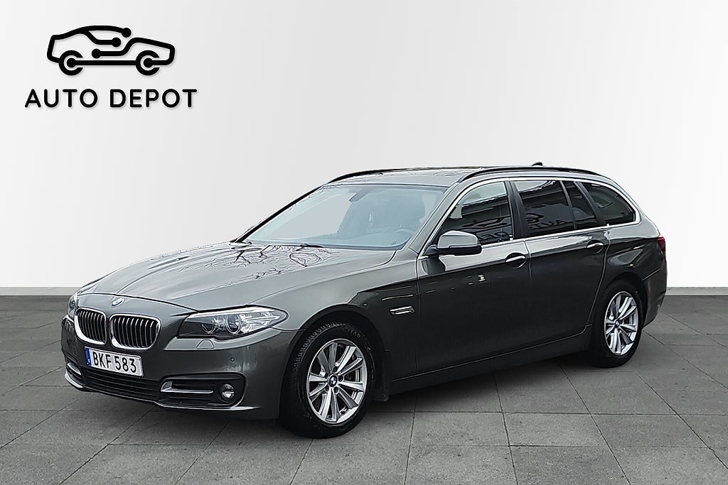 BMW 530 d xDrive Touring Connected Drive M-Ratt H/K Panorama