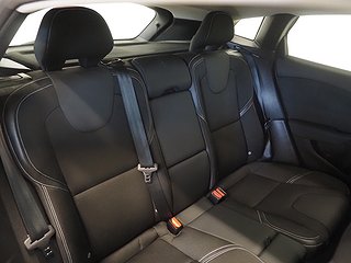 Halvkombi Volvo V40 10 av 25