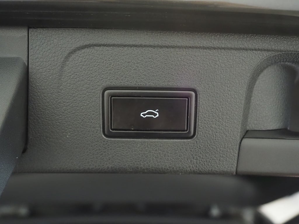 Volkswagen Passat Alltrack TDI 190hk 4M Executive | D-värm | Drag | Cockpit 2018