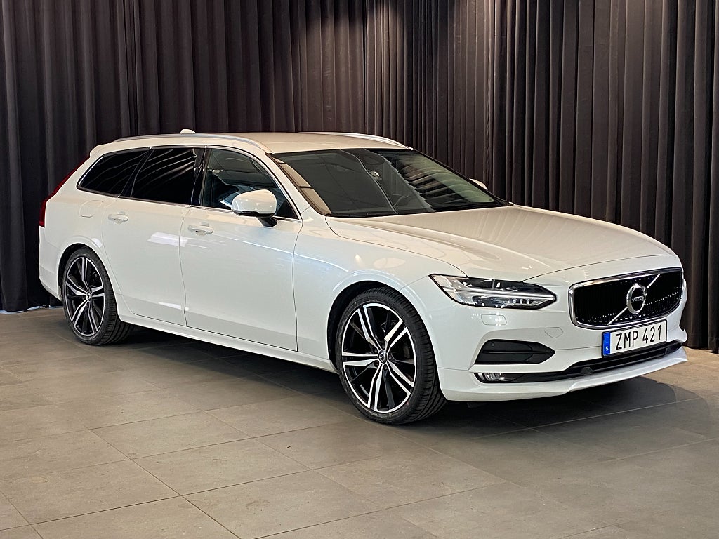 Volvo V90 D4 AWD Automat Momentum 