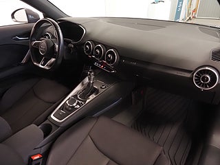 Sportkupé Audi TT 9 av 18
