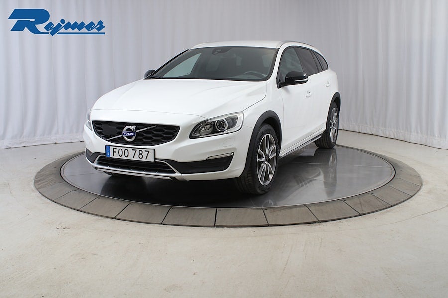 Volvo V60 Cross Country D4 AWD Momentum BE