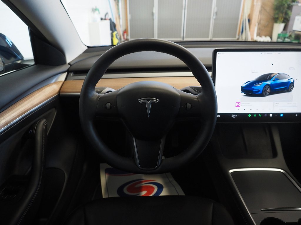 Tesla Model 3 Long Range AWD 440hk | Pano | 2022