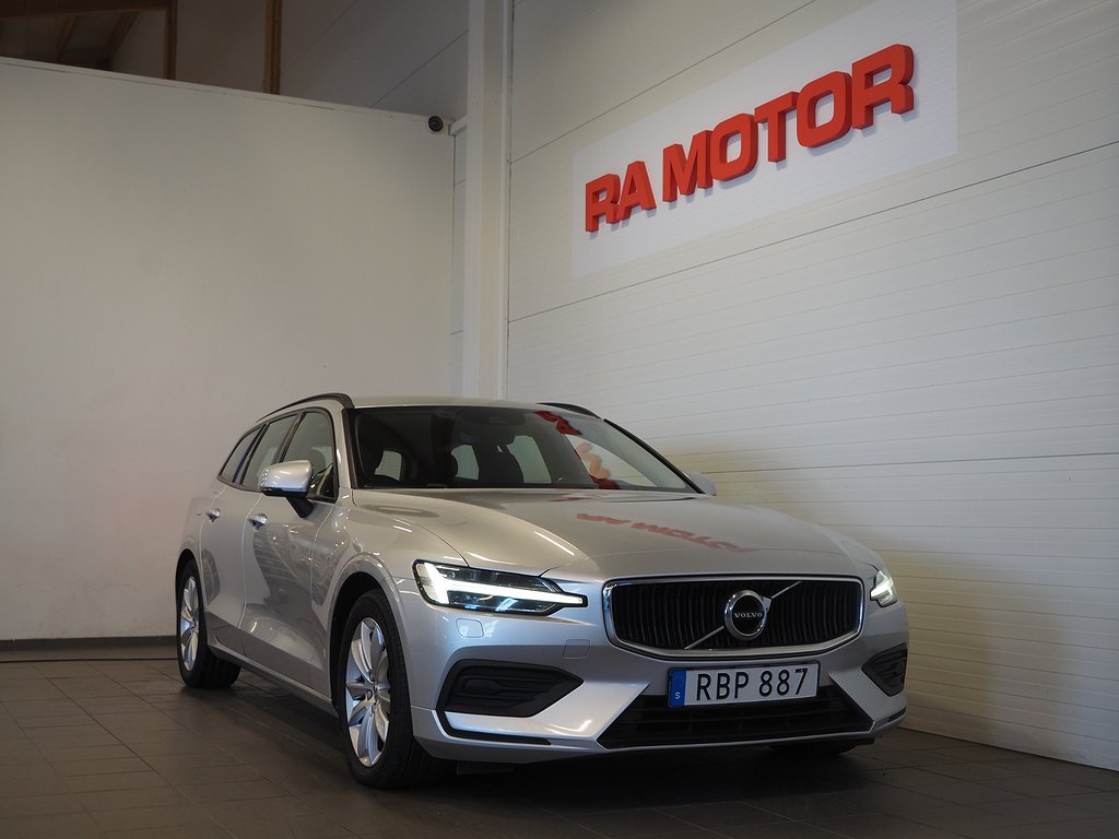 Volvo V60 D3 150hk Geartronic Momentum Advanced Ed |D-värm| 2019