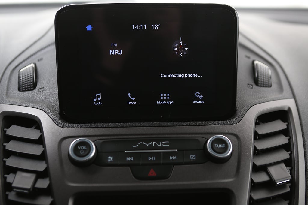 Ford transit Connect 220 1,5 EcoBlue Skåp Värmare Drag 2020