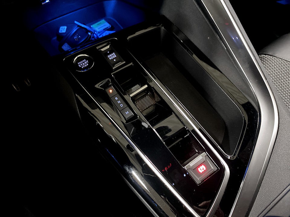 Bild på Peugeot 5008 GT 1,2 PT 130hk Aut 7-SITS B-KAMERA CARPLAY