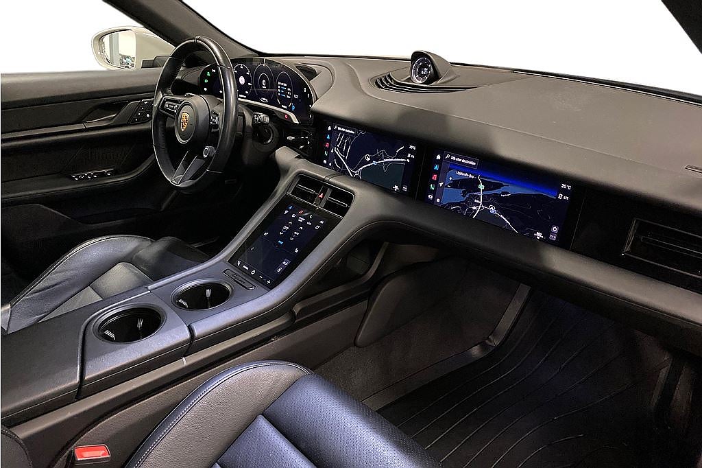 Porsche Taycan 4S Cross Turismo, Sport C, Pano, Bose, 360 kamera