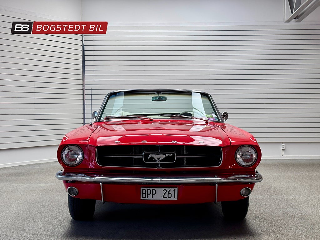 Ford Mustang 64½ Cabriolet 4.3 V8