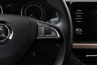 Halvkombi Skoda Scala 14 av 21