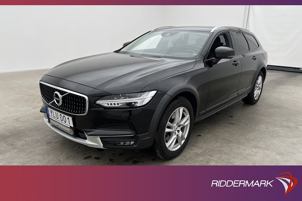 Volvo V90 Cross Country D4 AWD Plus VOC Kamera Skinn Drag