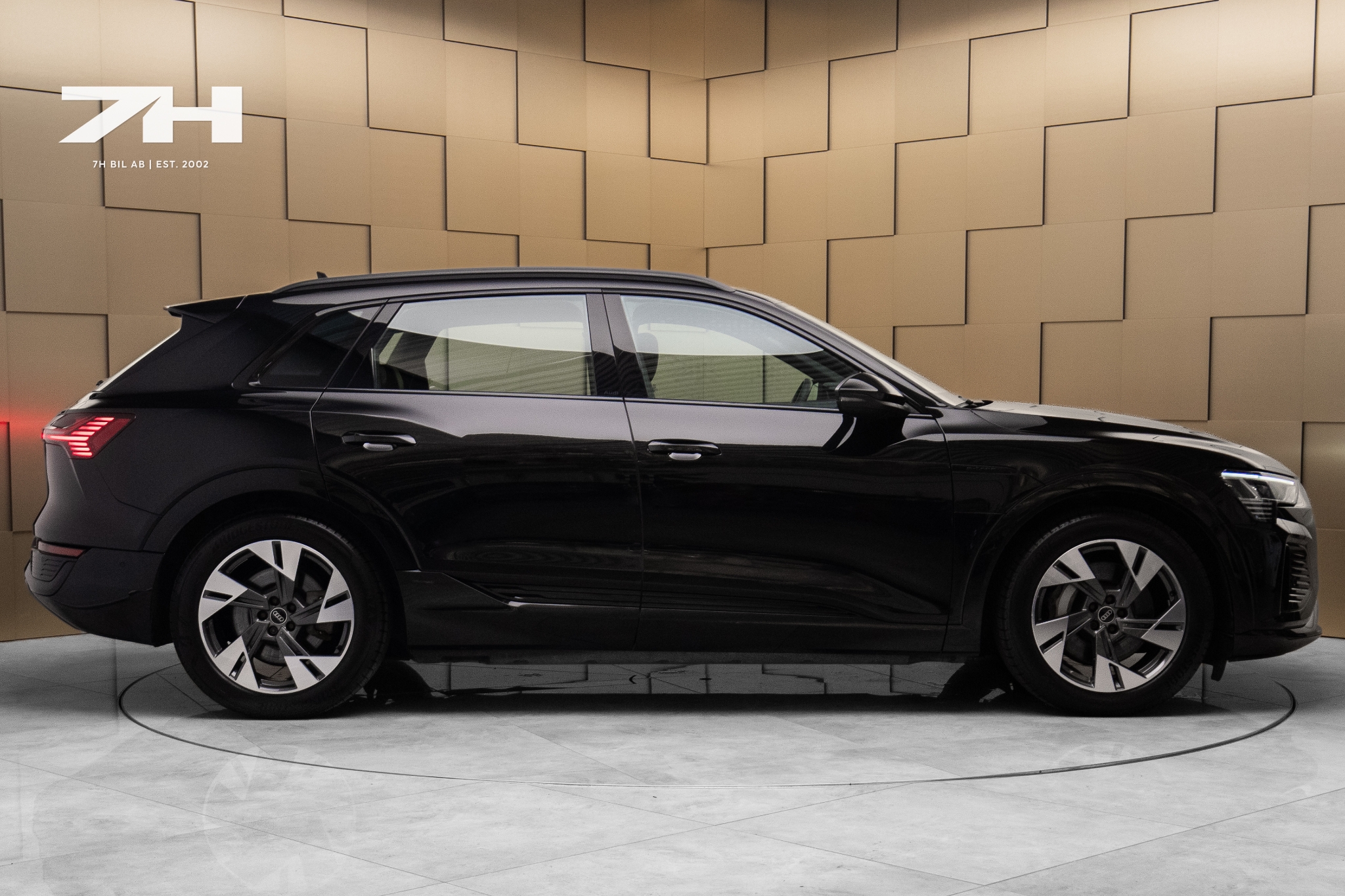 Audi Q8 e-tron 2024, bild 6/10