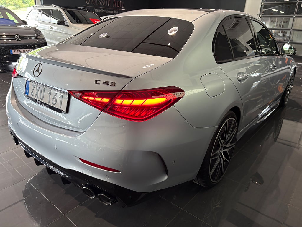 Mercedes-Benz AMG C 43 4MATIC AMG premium panorama värmare 20” - bild 22