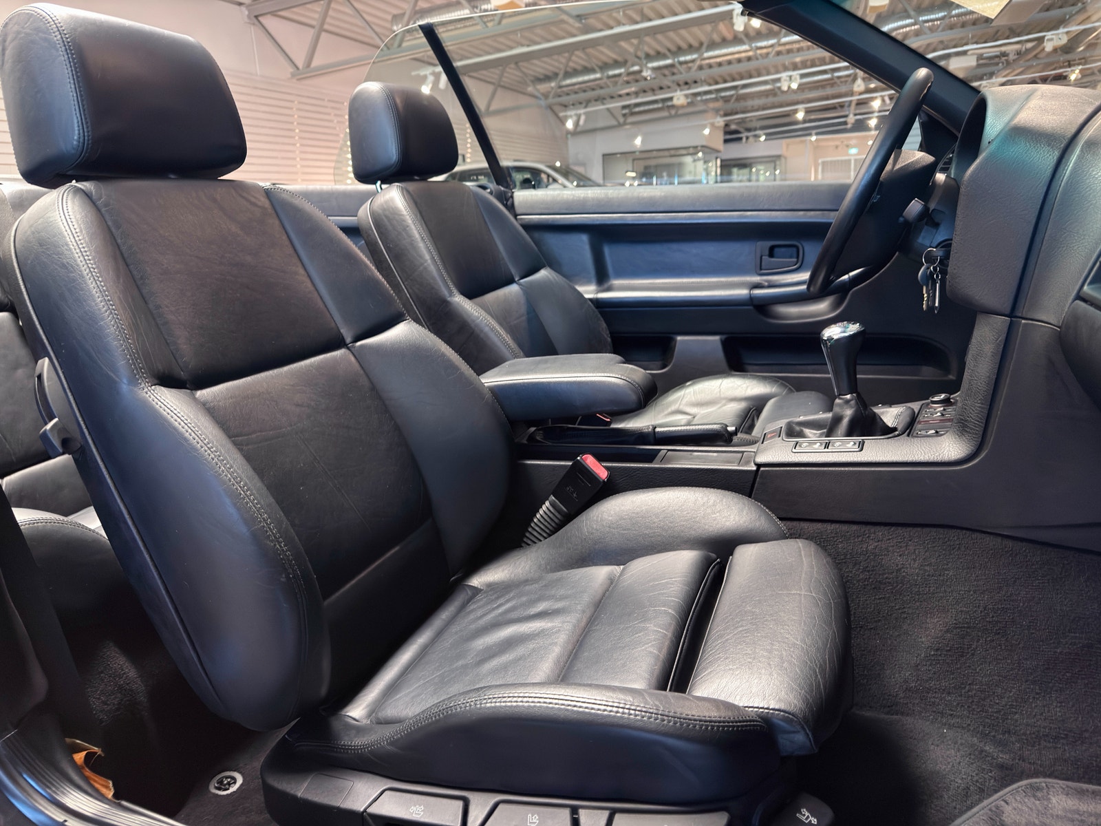 BMW M3 3.2 321hk Convertible | Fint skick | Fullt dokumenterad 2026 - miniatyr 13