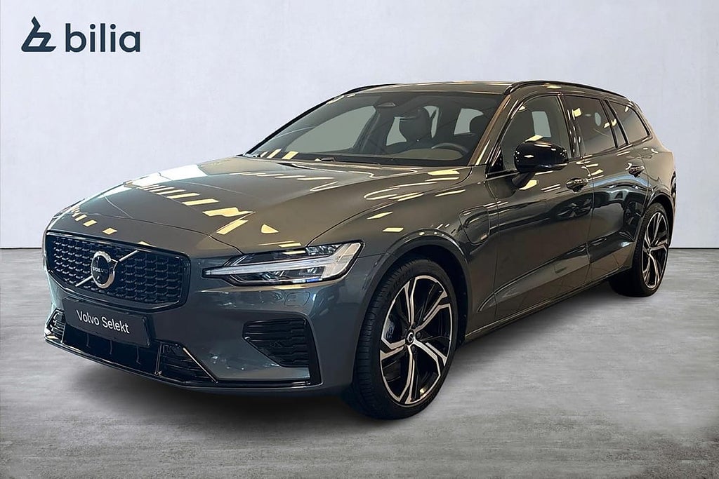 Volvo V60 T6 Plus Dark Nordic Edition, HOTELLPAKET, 19\", Harman Kardon, 3