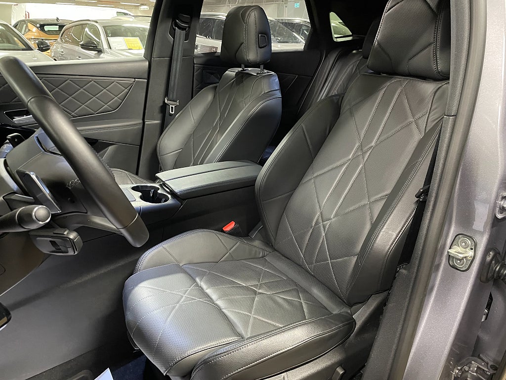 Bild på DS 7 Crossback E-Tense Exclusive 300hk 4x4 - PANORAMA, FOCAL