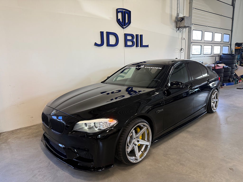 BMW 525D Sedan Aut M5-Optik Bkamera Navi Läder 204hk