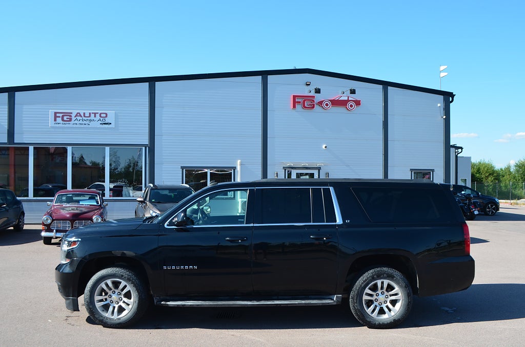 Chevrolet Suburban 5.3 V8 E85 4WD 360 hk Hydra-Matic 8-SITS