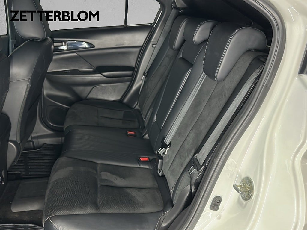 SUV Mitsubishi Eclipse 9 av 18