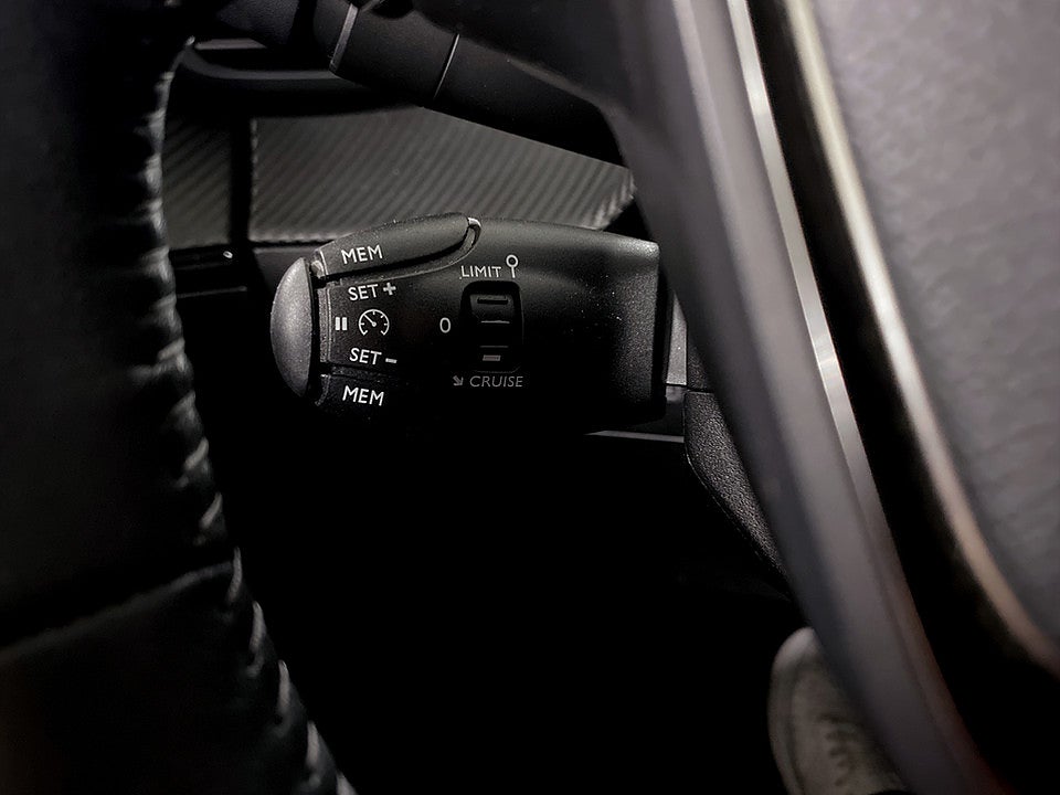 Bild på Peugeot E-2008 Active 50kWh 136hk Aut - 1 ÄGARE, BACKSENSORER