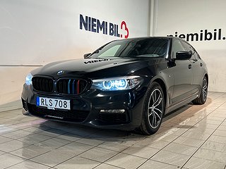 BMW 520 d xDrive Sedan M Sport Dvärm Drag Kamera GPS SoV