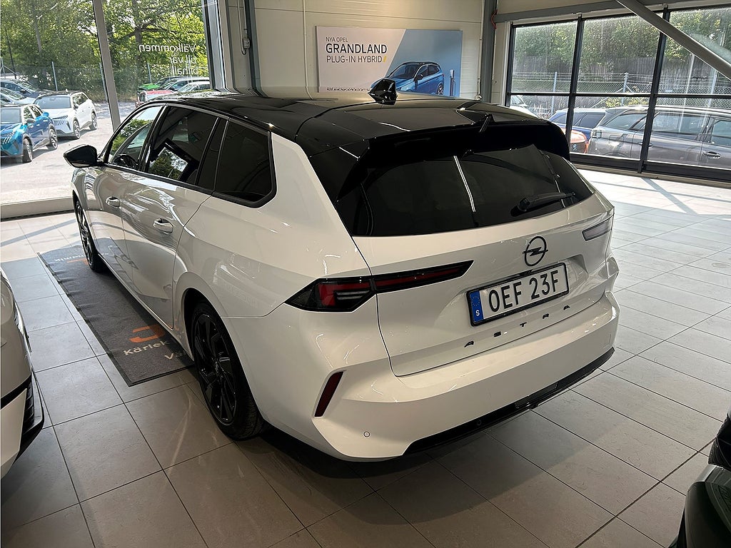 Bild på Opel Astra ST GS 1.2 PT 130hk Aut - BACKKAMERA, CARPLAY