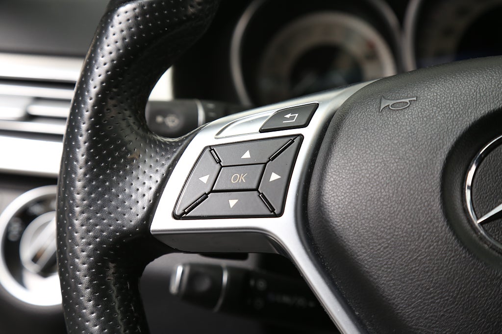 Mercedes-Benz E 220 T BlueTEC 9G-Tronic AMG Sport Avantgarde Drag