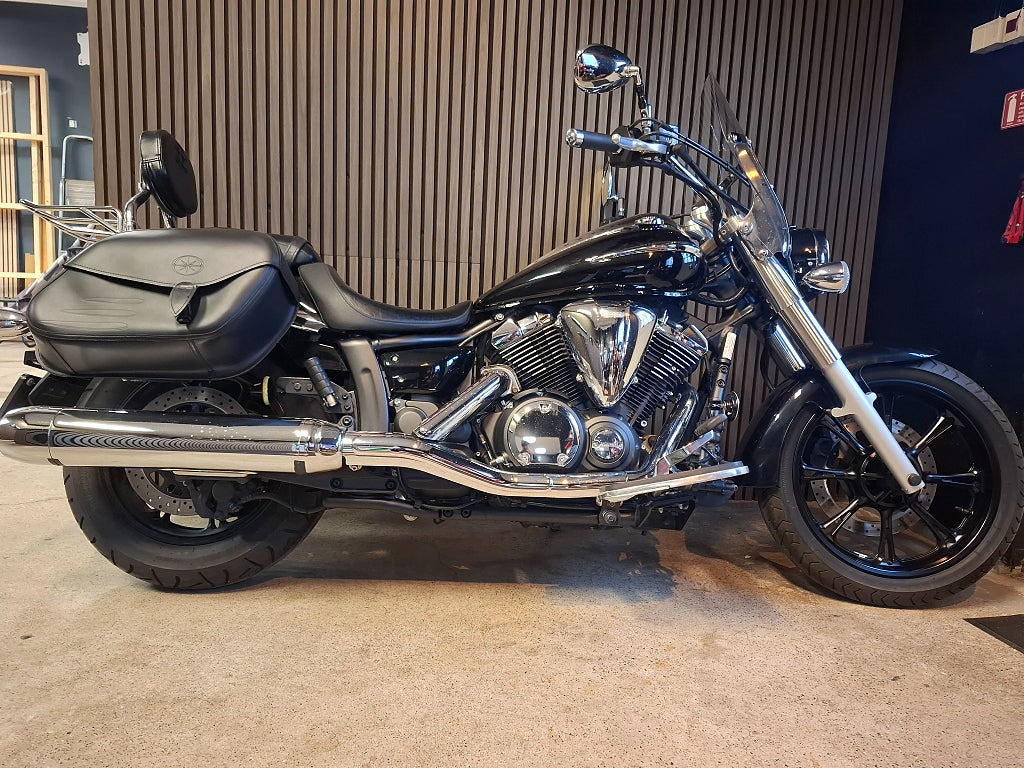 Yamaha XVS950A Midnight Star 0.9