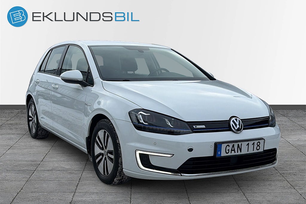 Volkswagen E-Golf 2015