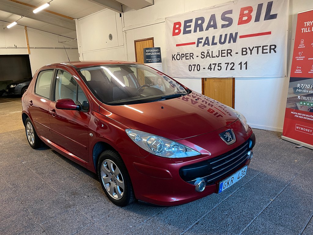 Peugeot 307 5-dörrar 1.6 Euro 4/Ac/Svensksåld