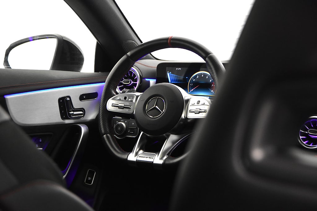 Mercedes-Benz CLA35 2022 - miniatyr 18