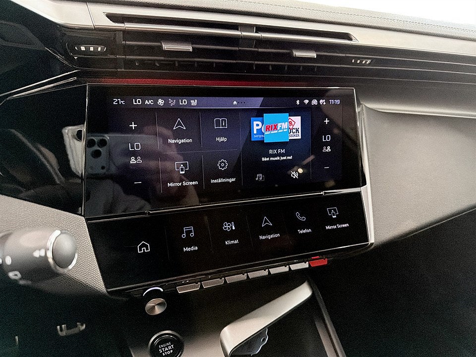 Bild på Peugeot 308 5D GT 1.2 PT 130hk Aut - B-KAMERA,CARPLAY,ELSTOL