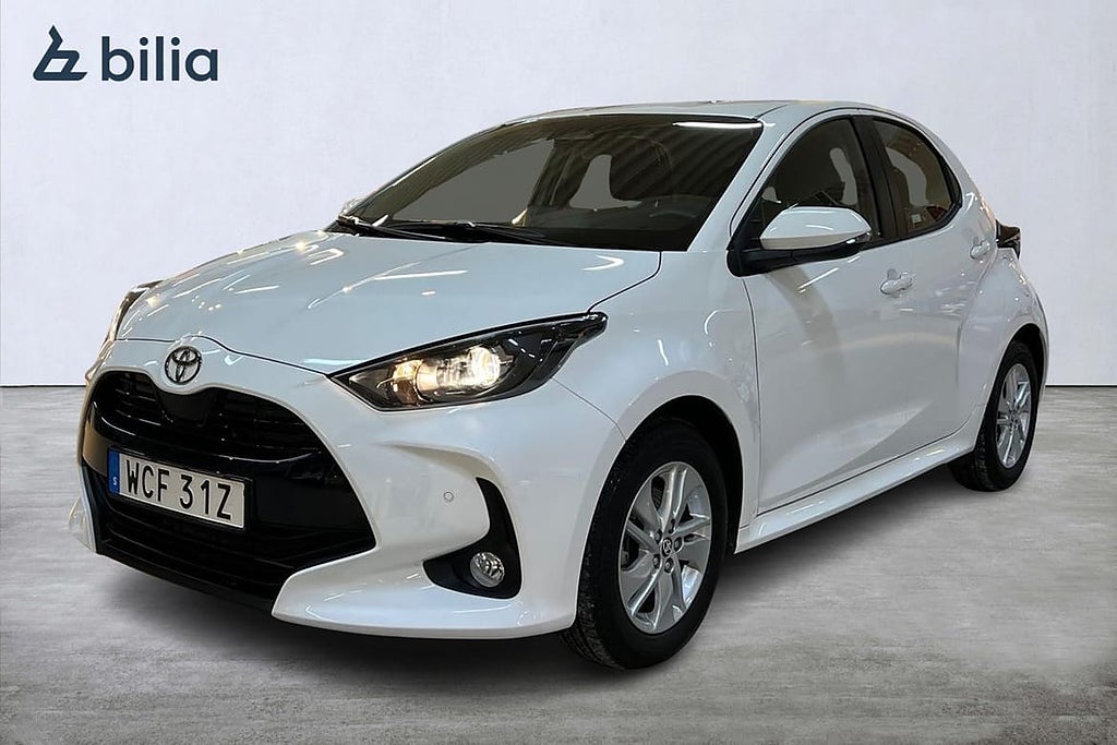 Toyota Yaris 1,5 HYBRID 115 5D ACTIVE KOMFORTPAKET OCH P-...