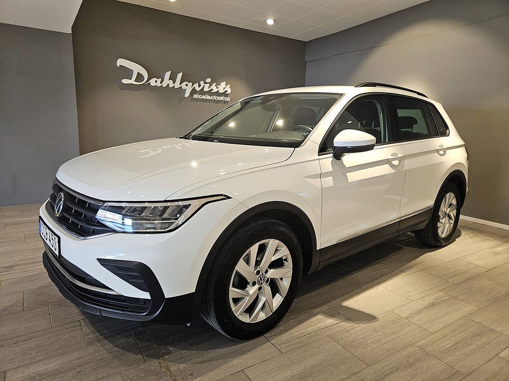 Volkswagen Tiguan 1.5 TSI 150hk DSG V-hjul Drag Carplay