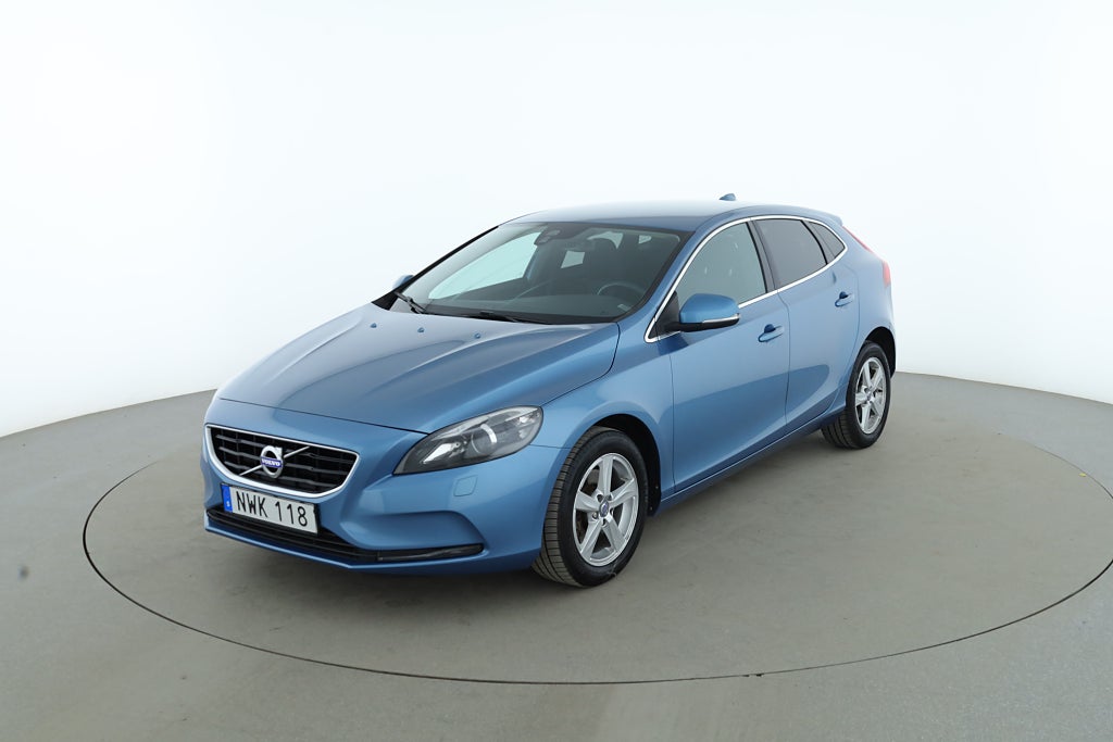 Volvo V40 D2 Momentum / VOC, Värmare, PDC-Bak