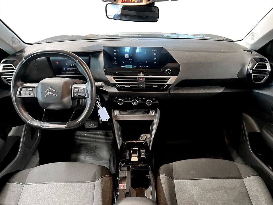Bild på Citroen E-C4 Feel 50kWh 136hk Aut CARPLAY RATTVÄRME 