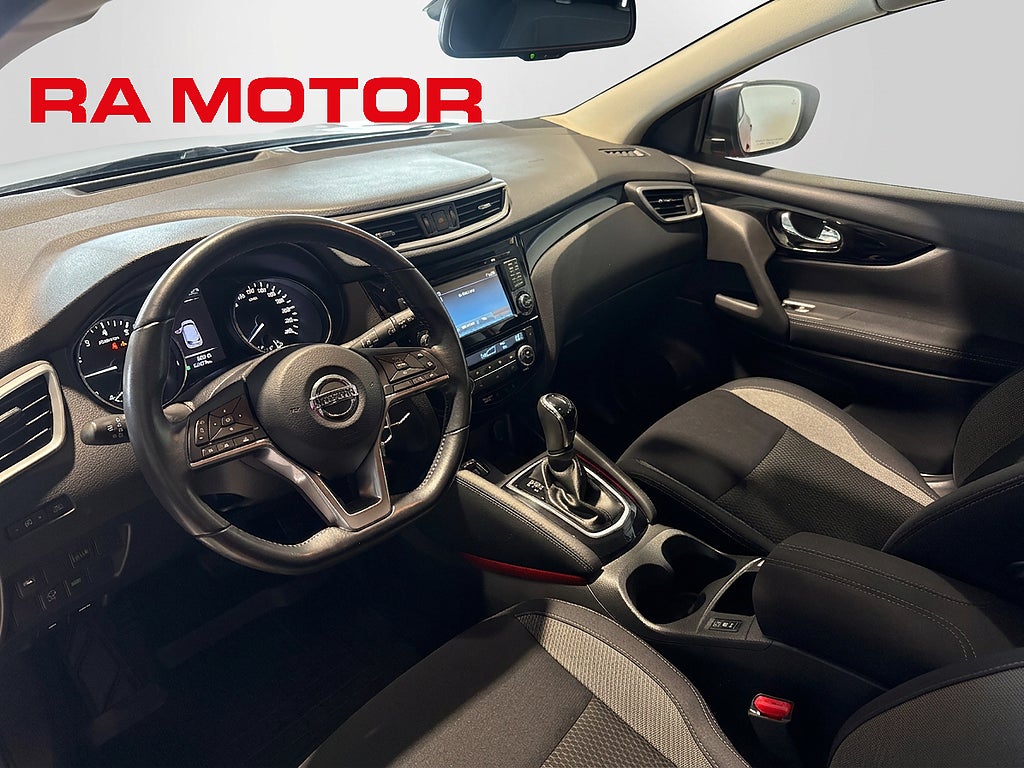 Nissan Qashqai 1.2 DIG-T 115hk | Backkamera | Navigation | PDC |
