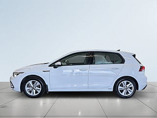 Volkswagen Golf 1.5 eTSI ACT OPF S&V/Psens/Navi/Drag/Pvärm/Rattvärm/BT – bild 4