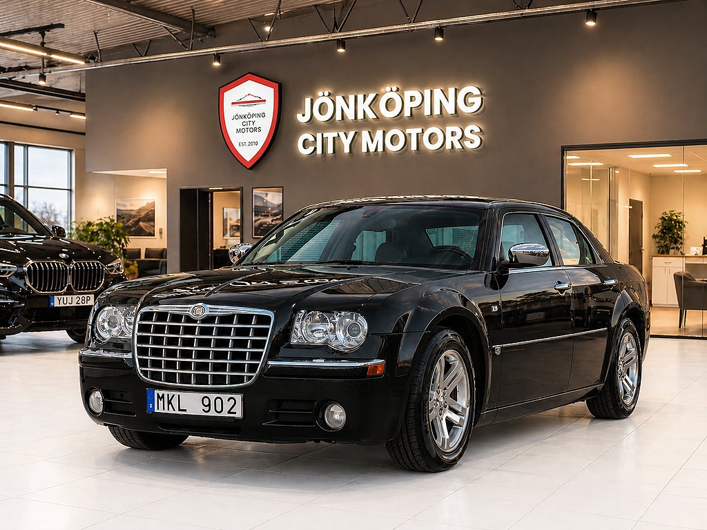 Chrysler 300C 2.7 V6 Endast 8000 Mil  Svensksåld 
