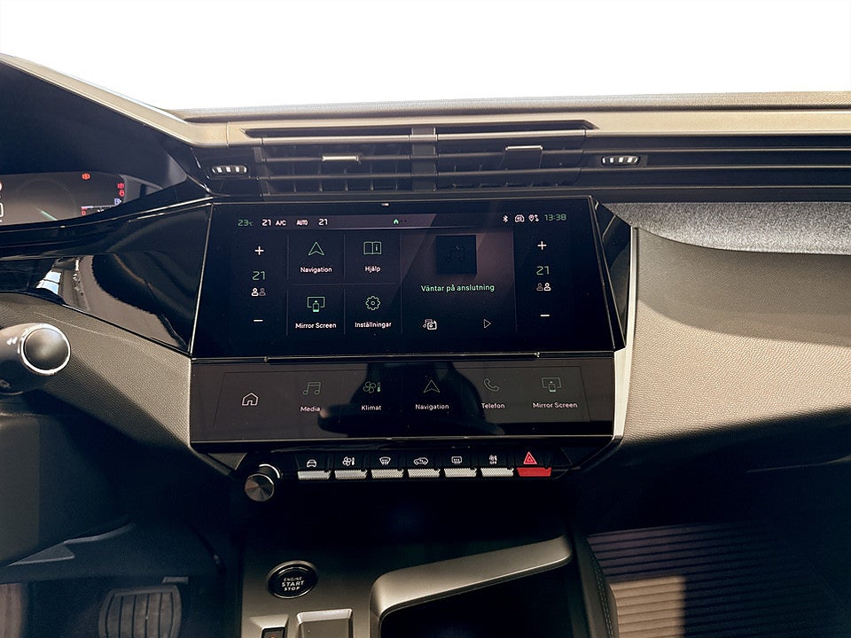 Bild på Peugeot 308 SW Allure Pack 1.2 PT 130hk Aut B-KAMERA CARPLAY