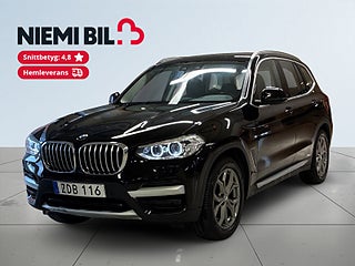 BMW X3 xDrive20d X3 Dragkrok Rattvärme Navigation S&V-däck – bild 1