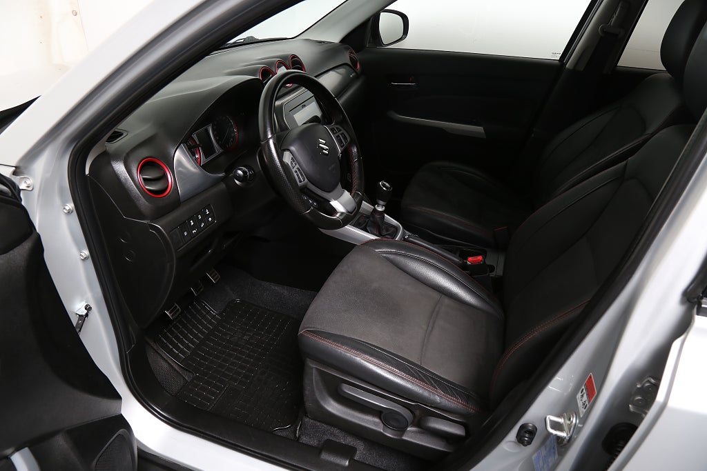 Suzuki Vitara 1,4 Boosterjet 140hk AllGrip S 4X4 Navi Motorv Dragkrok 2017
