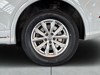 Audi Q5 40 TDI quattro Comfort S Line S&V-däck/Drag/Dvärm