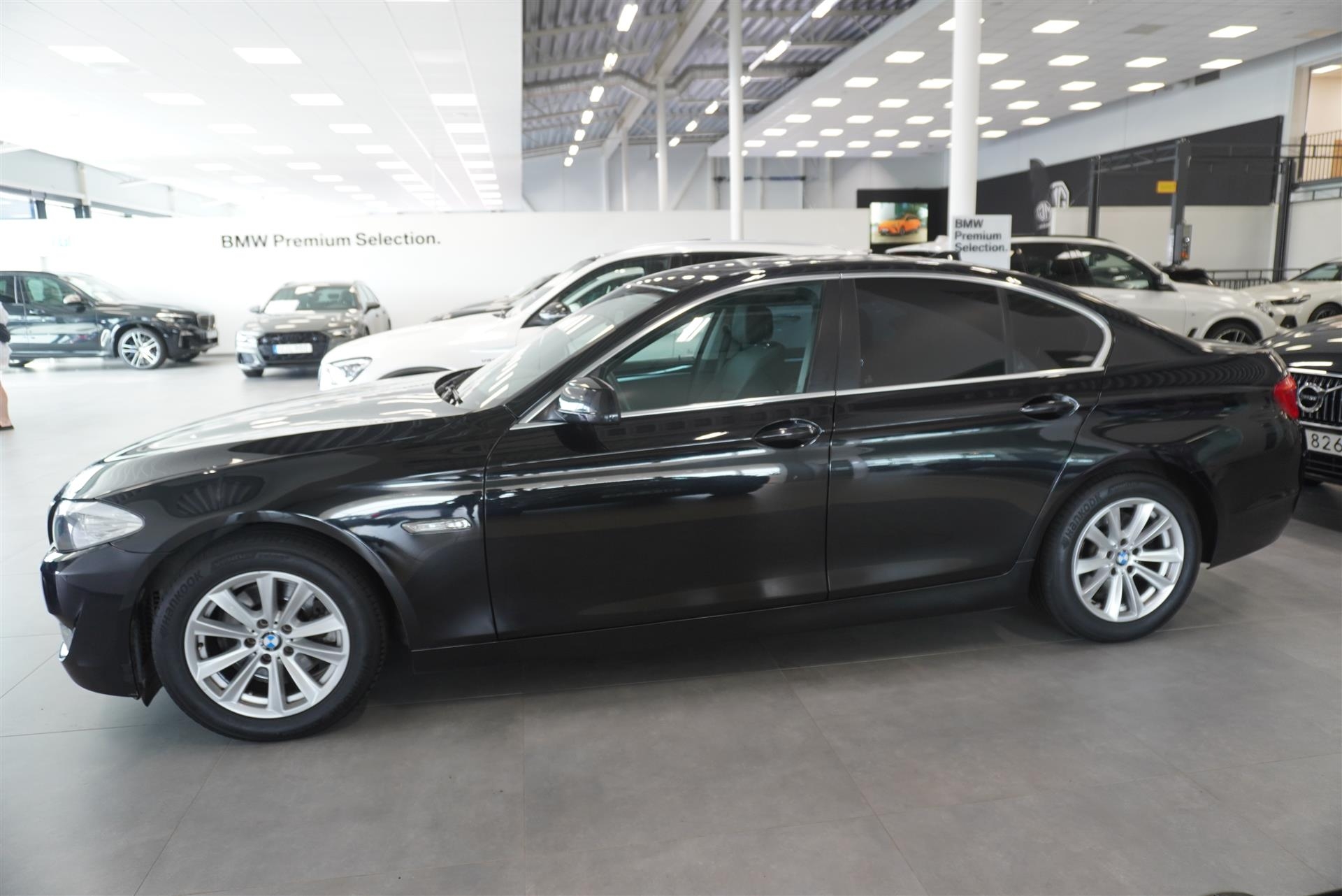 BMW 523 i Sedan Steptronic, 204hk 2011, bild 4/33